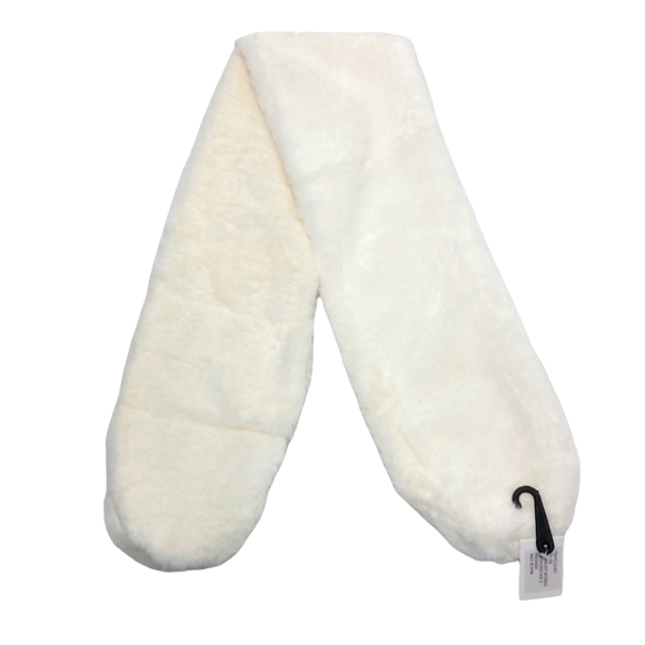 Fabulous Oblong Faux Fur Cream Collar Scarf OS - Picture 4 of 4